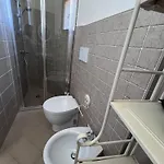 Mary Con Idromassaggio E Accesso In Piscina 갈리폴리