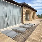 Mary Con Idromassaggio E Accesso In Piscina 빌라